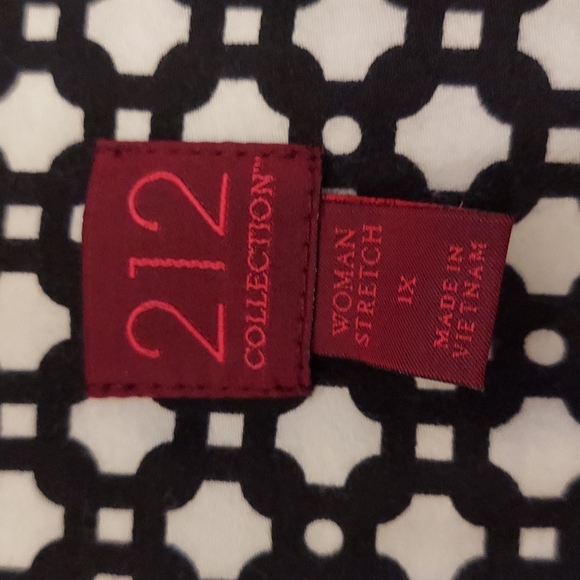 Ladies 212 Collection 3/4 Sleeve Blouse - Picture 4 of 4